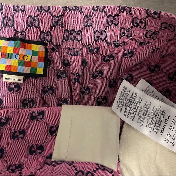 GUCCI - Wide-Leg Logo-Jacquard Cotton-Blend Canvas Drawstring Shorts - Pink - Picture 2 of 3